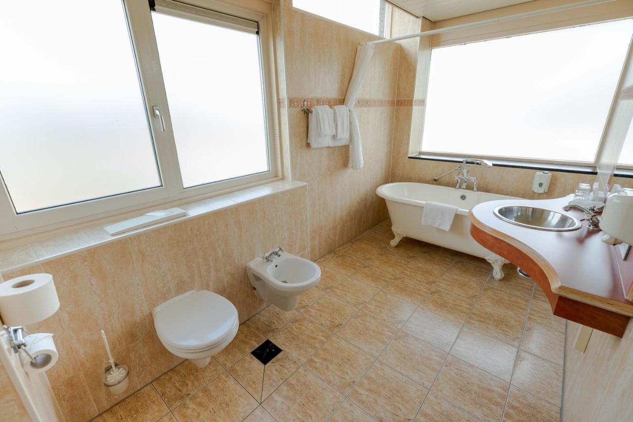 Amicitia Hotel Sneek Esterno foto
