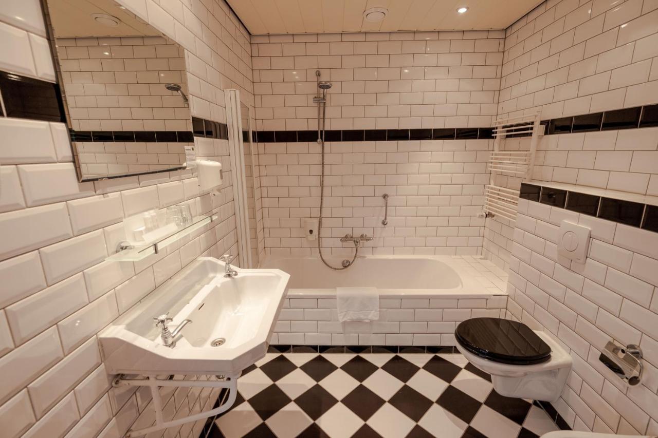 Amicitia Hotel Sneek Esterno foto