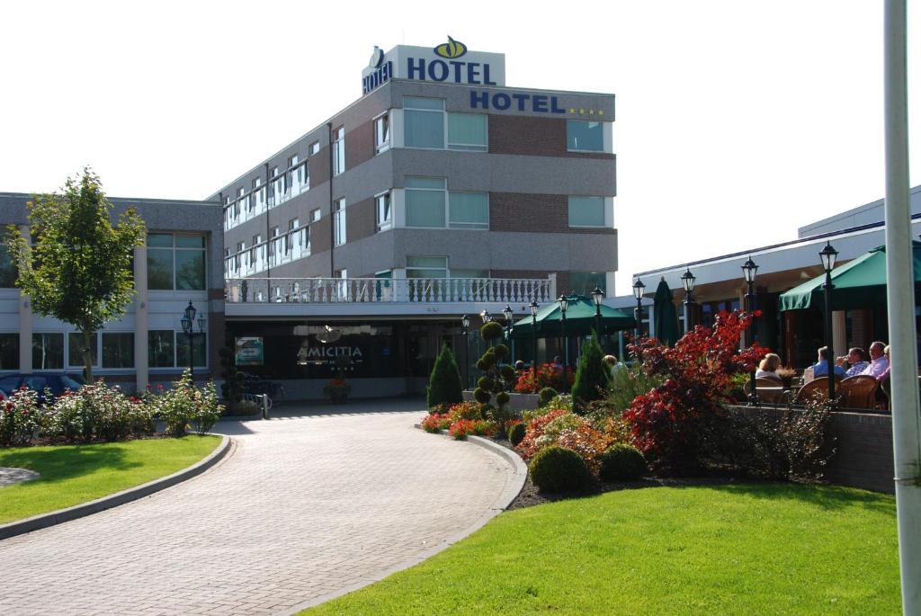 Amicitia Hotel Sneek Esterno foto